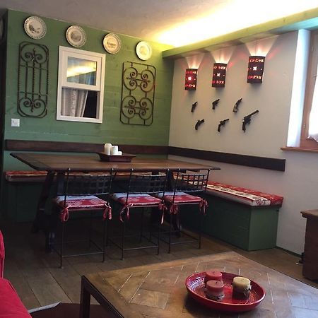 Apartament Meschihouse - Chesa Engadina Samedan Zewnętrze zdjęcie